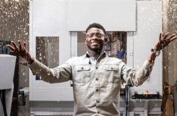 Investissement parc machine, innovation packaging bois durable